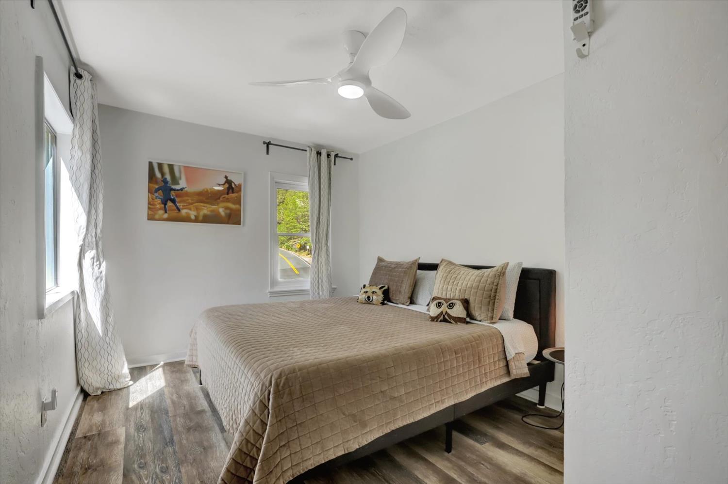 Detail Gallery Image 38 of 93 For 200 Main St, Downieville,  CA 95936 - 3 Beds | 4 Baths