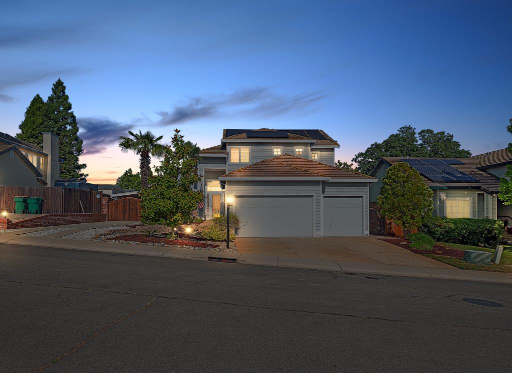 Detail Gallery Image 2 of 72 For 2709 Peridot Dr, Rescue,  CA 95672 - 4 Beds | 3 Baths