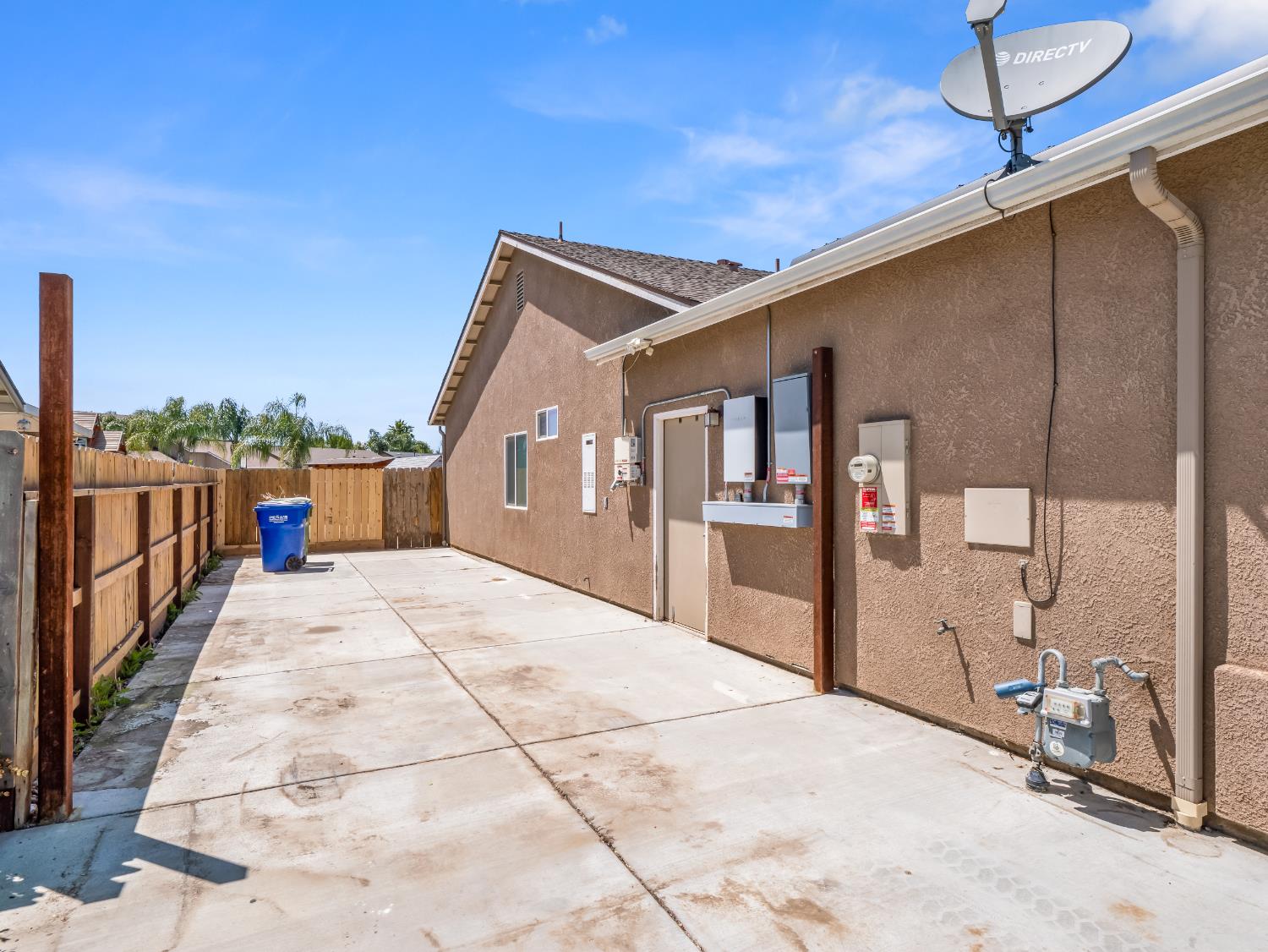Detail Gallery Image 34 of 34 For 1585 Dallas St, Dinuba,  CA 93618 - 4 Beds | 2 Baths