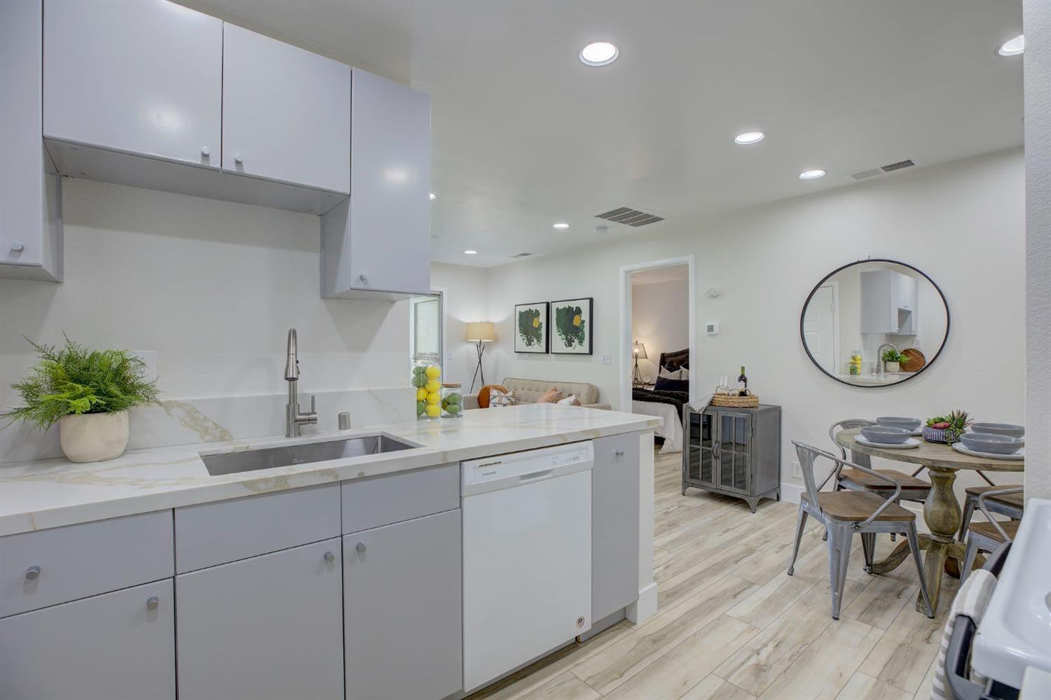 Detail Gallery Image 32 of 34 For 104 La Contera Ct #140,  Sacramento,  CA 95834 - 1 Beds | 1 Baths