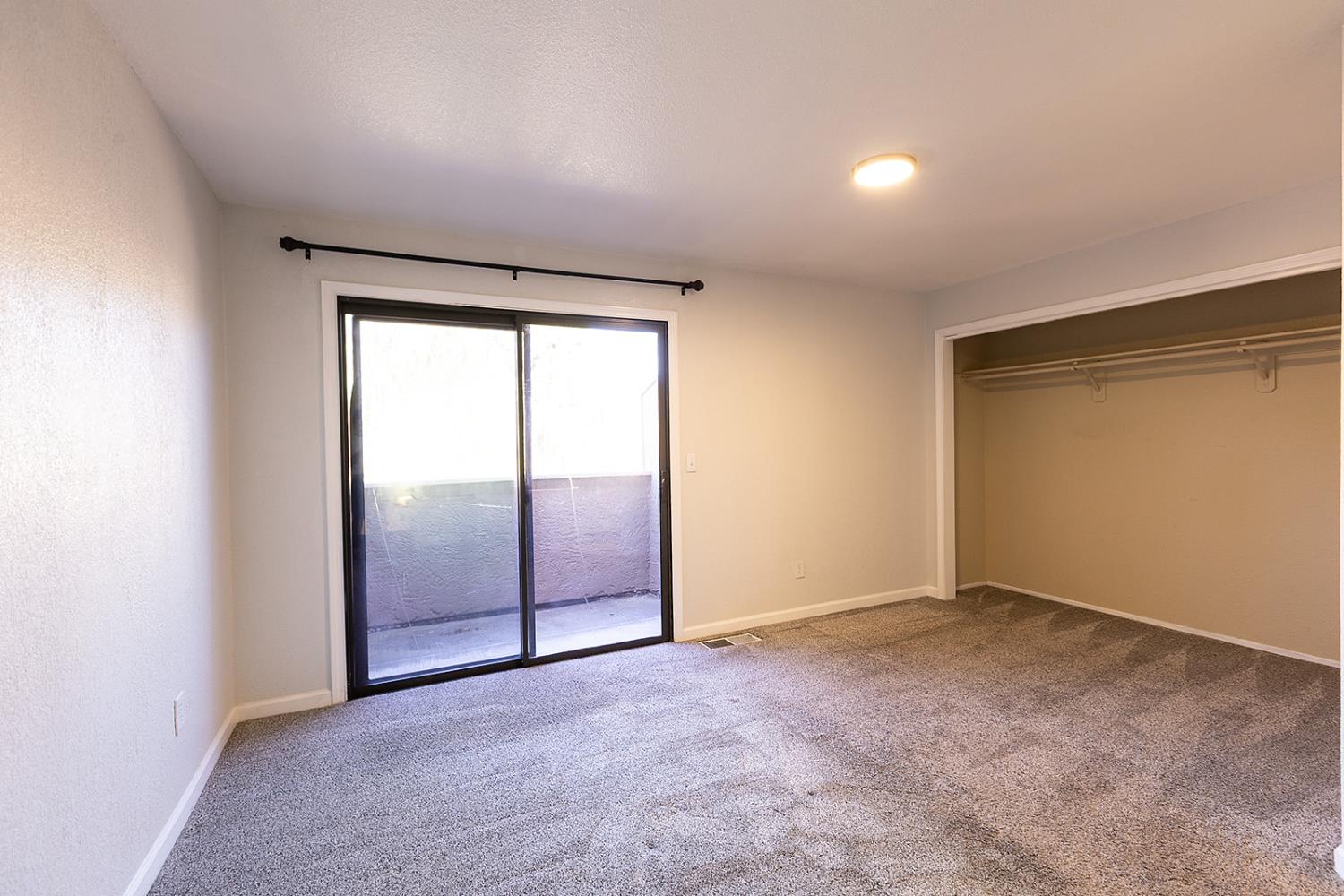 Detail Gallery Image 27 of 32 For 4029 Dale Rd #D,  Modesto,  CA 95356 - 2 Beds | 2/1 Baths