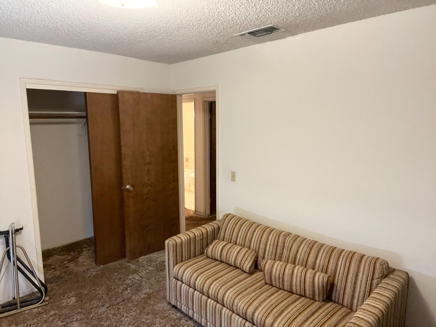 Detail Gallery Image 21 of 44 For 25553 El Vado Dr, Madera,  CA 93638 - 3 Beds | 1/1 Baths