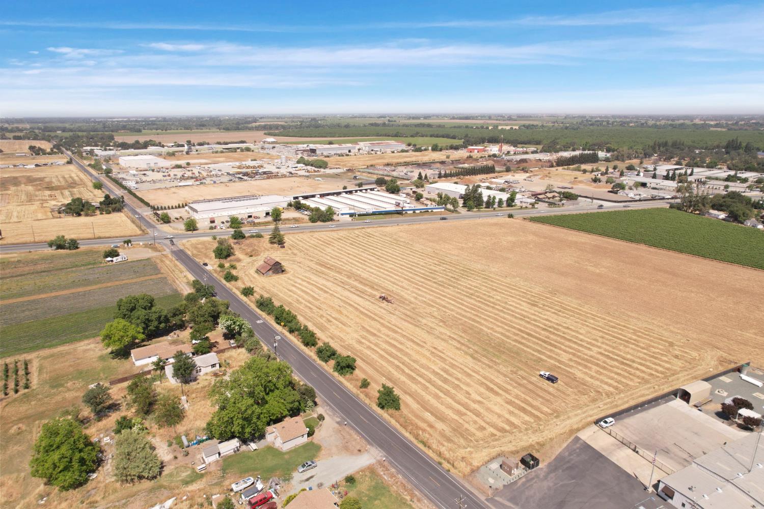 Detail Gallery Image 14 of 26 For 18020 N Highway 88, Lockeford,  CA 95237 - – Beds | – Baths
