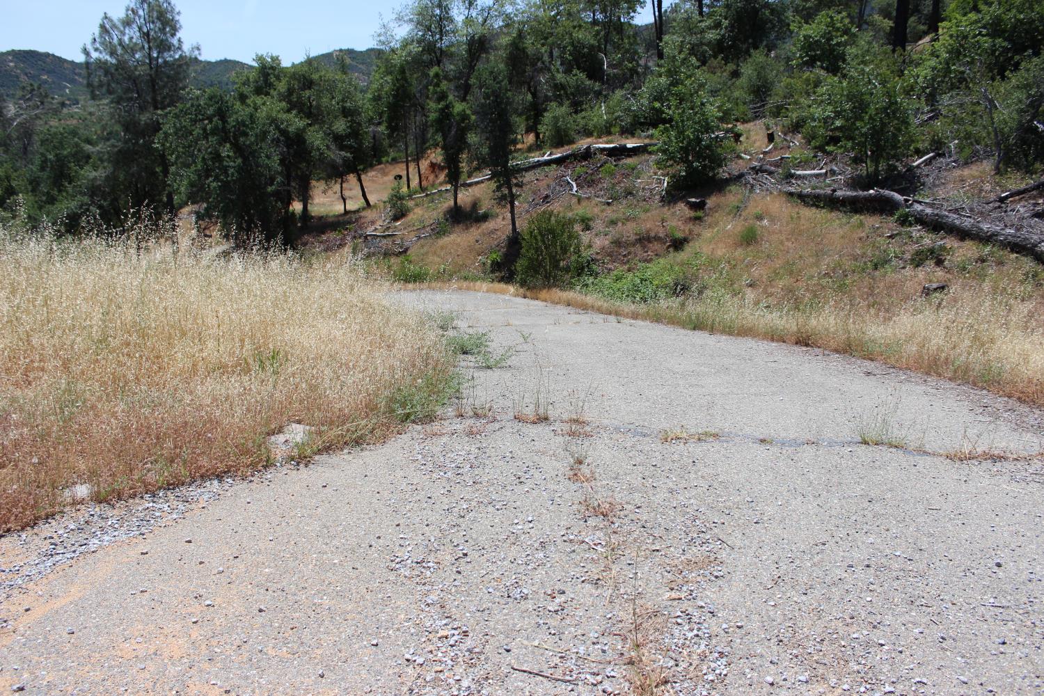 Carrousel Drive, Redding, California image 17