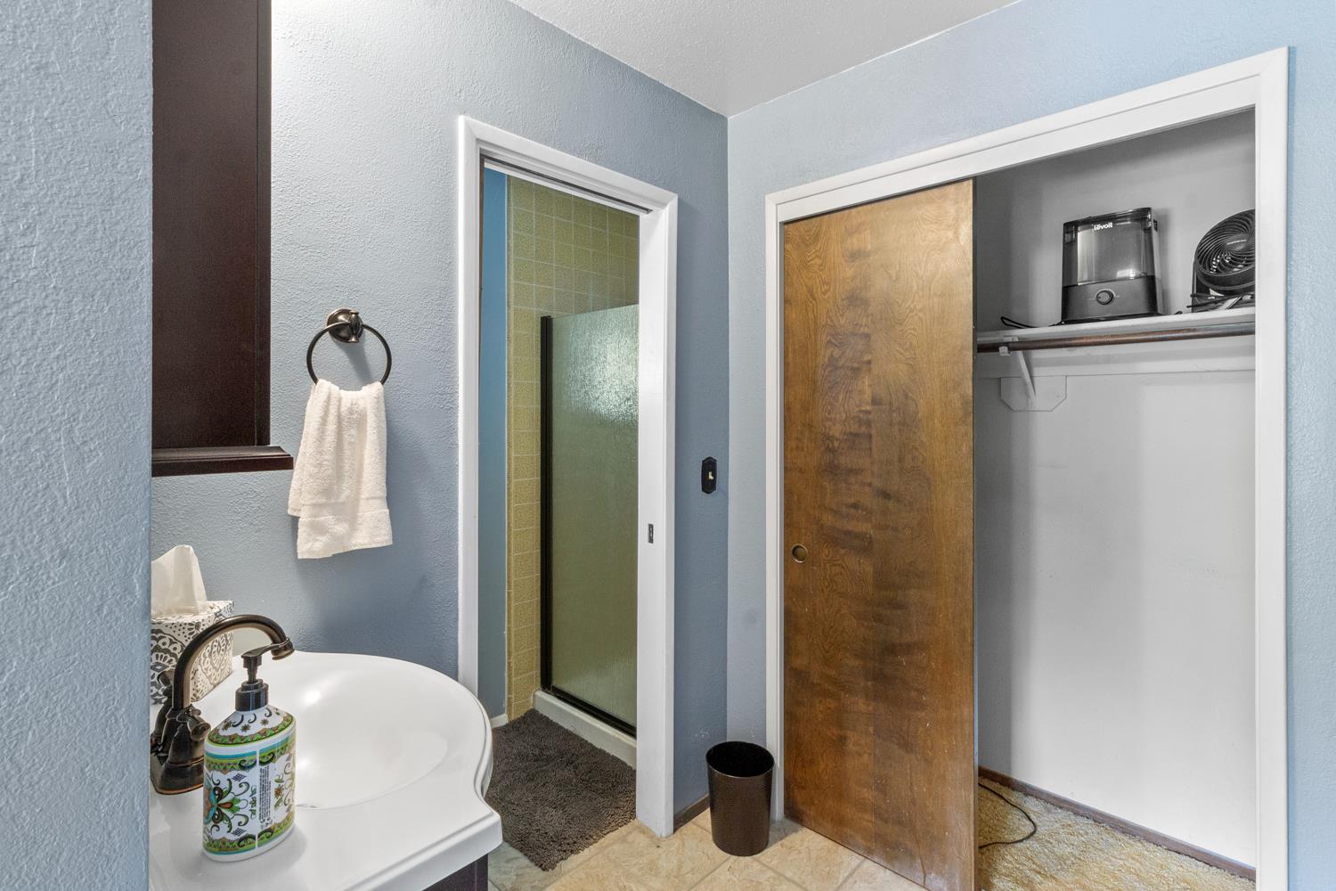 Detail Gallery Image 34 of 55 For 2624 E Orangeburg, Modesto,  CA 95355 - 3 Beds | 2 Baths