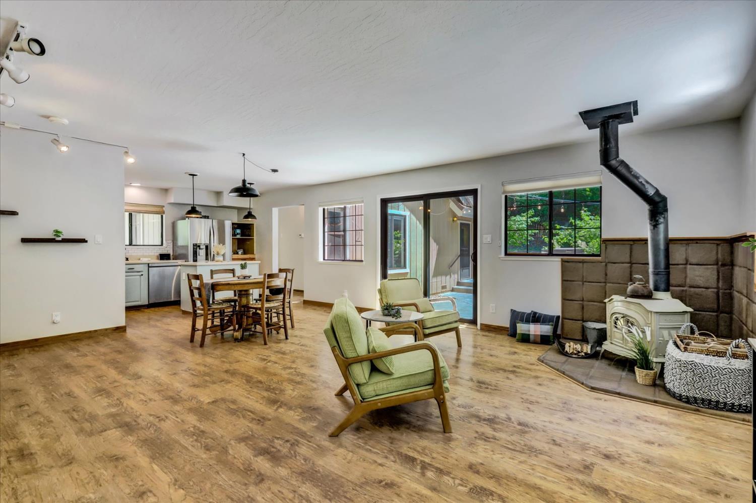 Detail Gallery Image 4 of 90 For 12569 Pasquale Rd, Nevada City,  CA 95959 - 2 Beds | 2 Baths