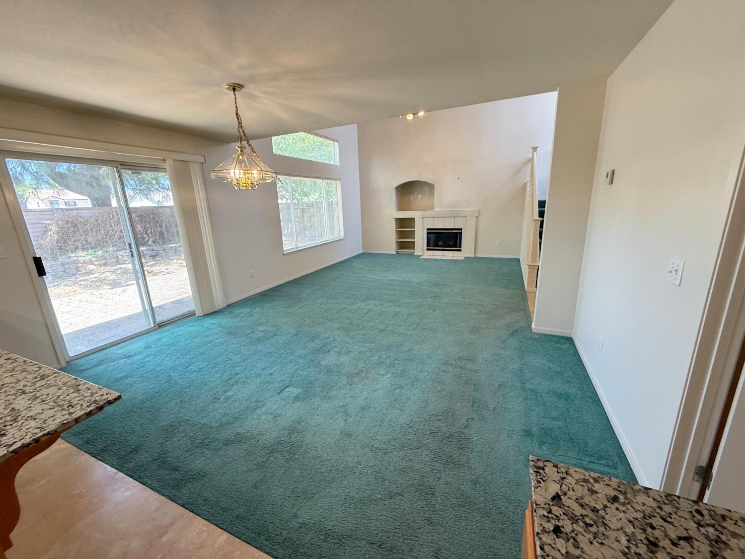 Detail Gallery Image 15 of 55 For 2040 Gordon Verner Cir, Stockton,  CA 95206 - 3 Beds | 2/1 Baths