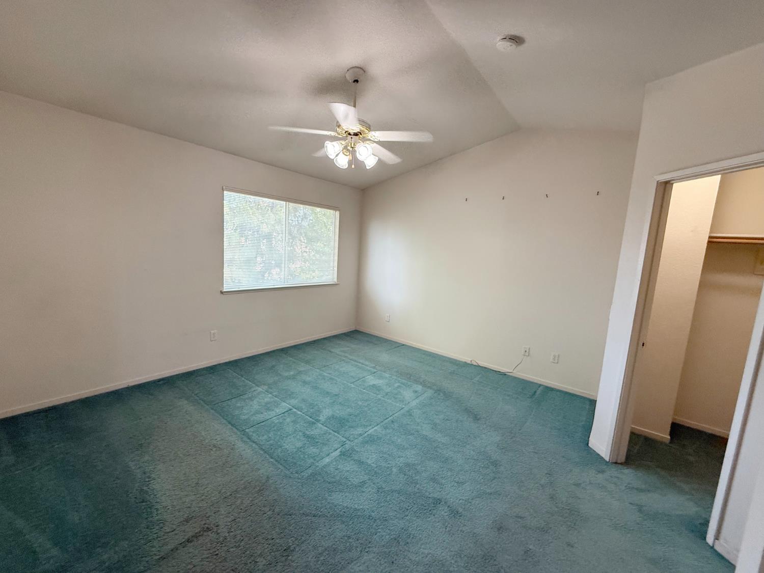 Detail Gallery Image 35 of 55 For 2040 Gordon Verner Cir, Stockton,  CA 95206 - 3 Beds | 2/1 Baths