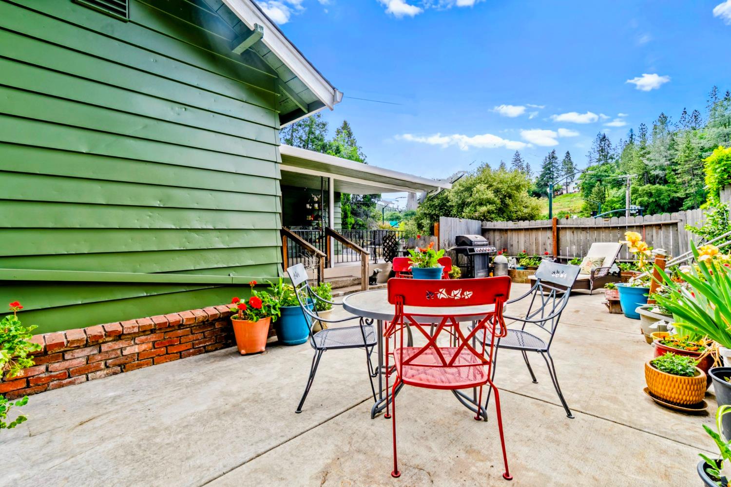 Detail Gallery Image 17 of 37 For 700 Canal St, Placerville,  CA 95667 - 3 Beds | 2 Baths