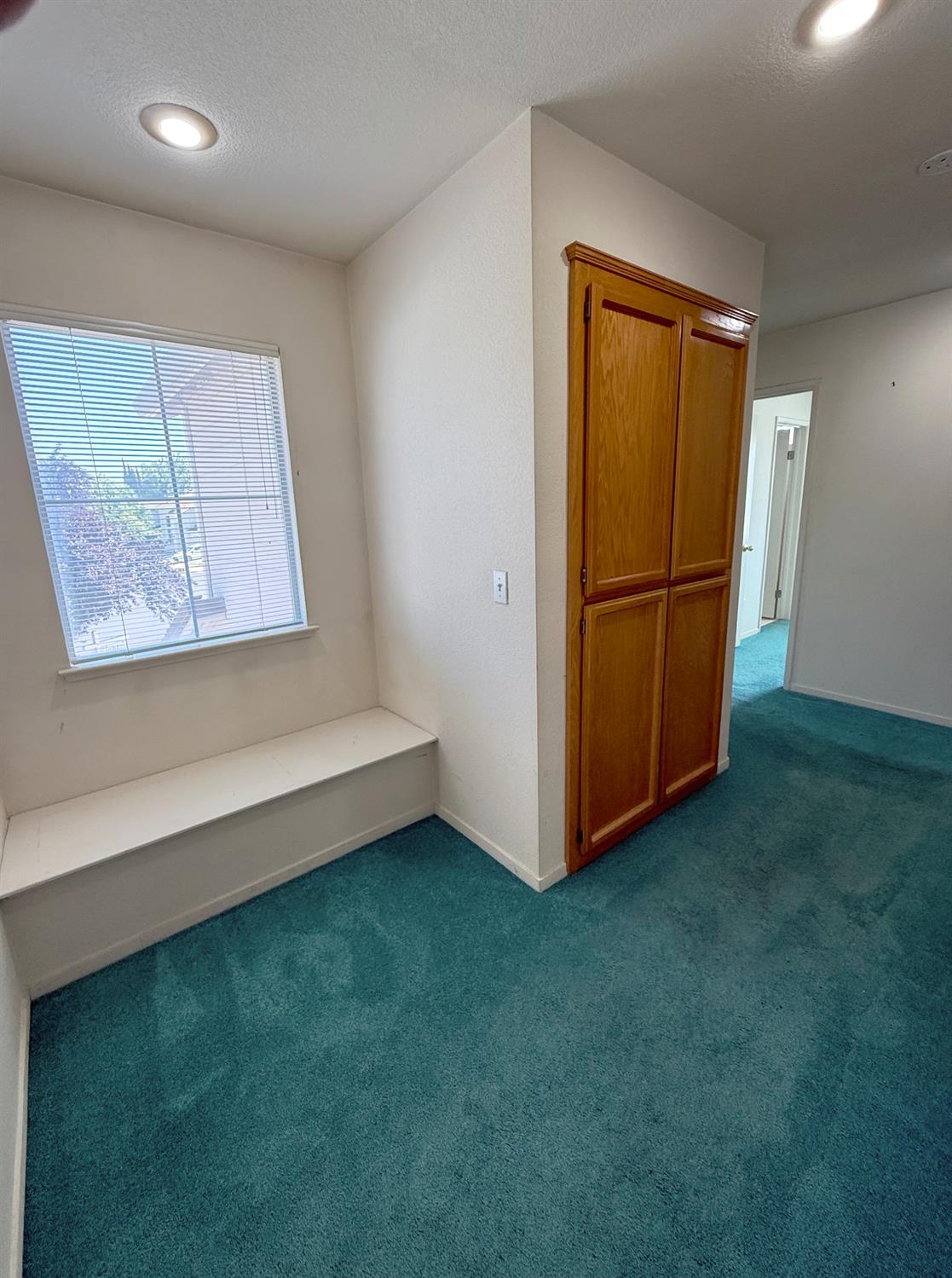 Detail Gallery Image 29 of 55 For 2040 Gordon Verner Cir, Stockton,  CA 95206 - 3 Beds | 2/1 Baths