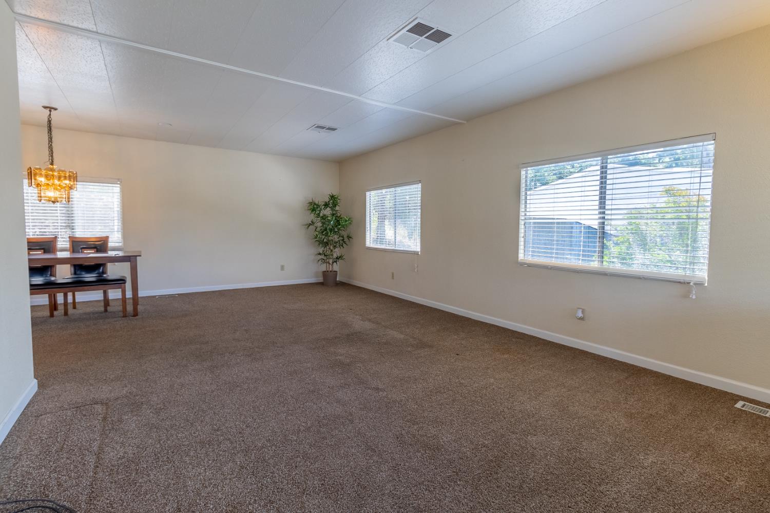 Detail Gallery Image 3 of 25 For 150 Clinton 15, Jackson,  CA 95642 - 2 Beds | 2 Baths