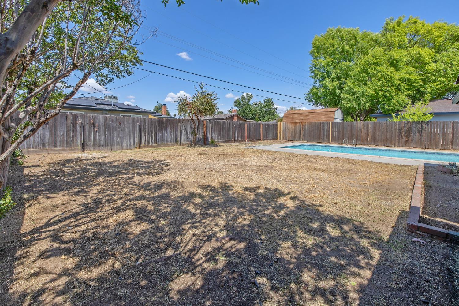 Detail Gallery Image 33 of 43 For 955 W San Gabriel Ave, Clovis,  CA 93612 - 2 Beds | 1 Baths