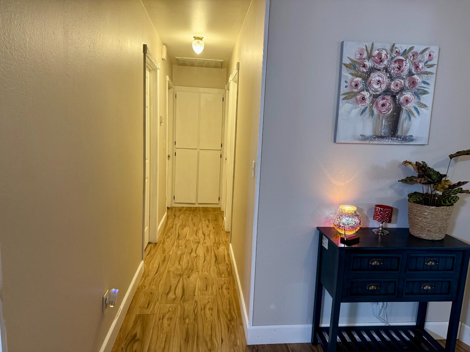 Detail Gallery Image 15 of 26 For 12936 Main St, Waterford,  CA 95386 - 3 Beds | 2 Baths