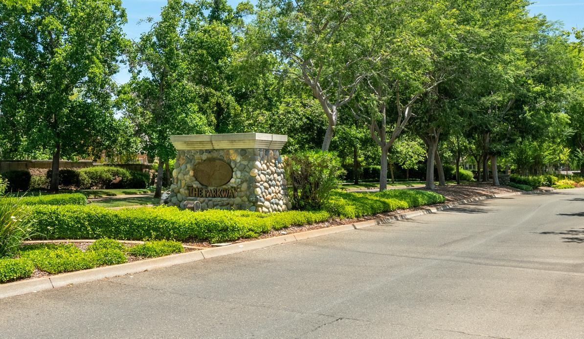 Cobble Fields Court, Folsom, California image 36