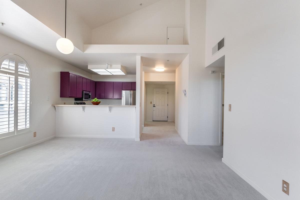 Detail Gallery Image 8 of 23 For 951 S 12th #301,  San Jose,  CA 95112 - 2 Beds | 2 Baths