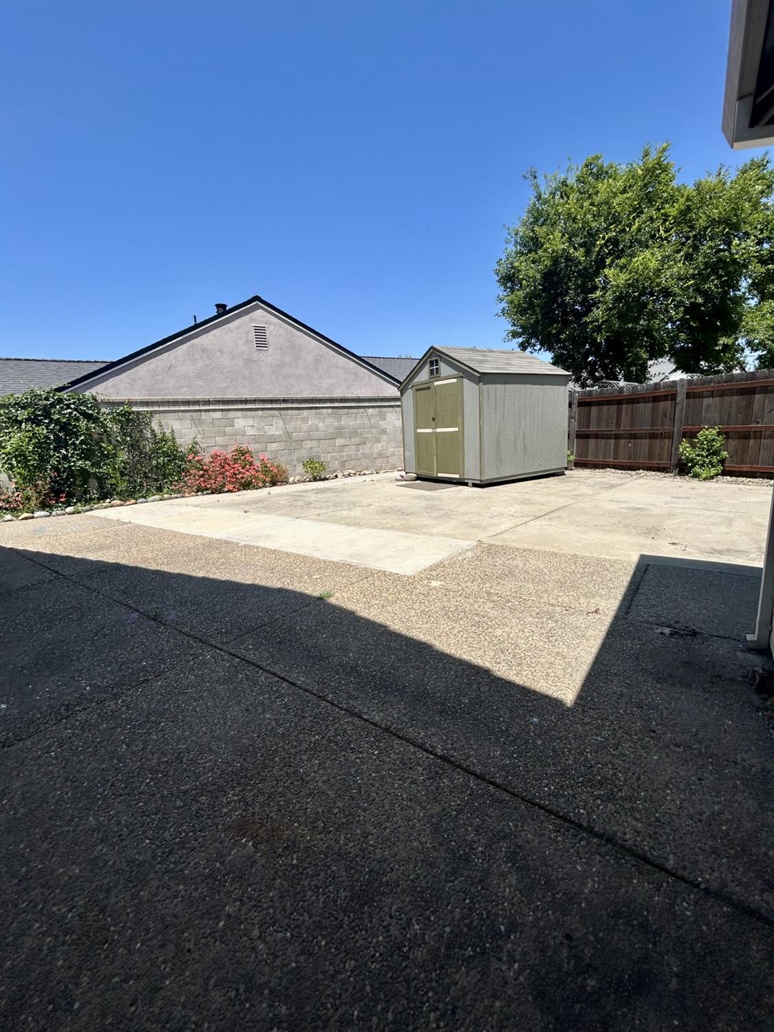 Detail Gallery Image 16 of 31 For 766 Oldenburg Way, Galt,  CA 95632 - 3 Beds | 2 Baths