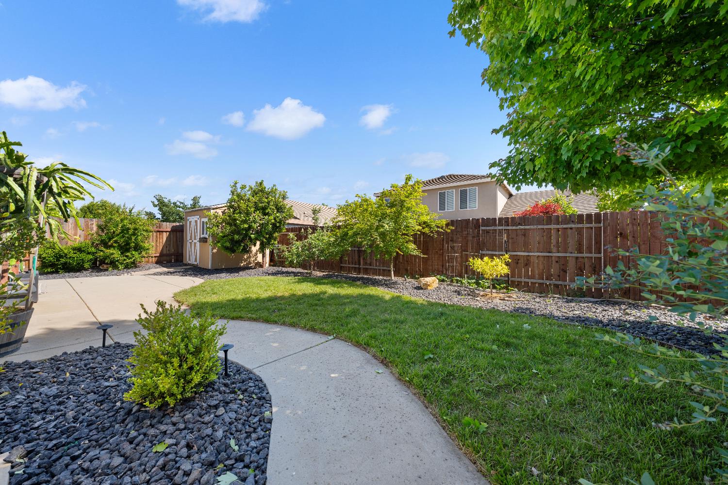 Detail Gallery Image 43 of 50 For 2356 Staxton Cir, Roseville,  CA 95747 - 3 Beds | 2 Baths
