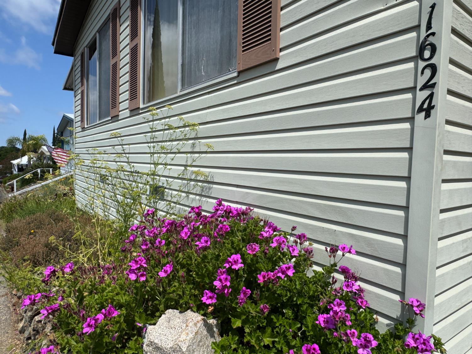 Detail Gallery Image 34 of 37 For 1624 Tulip Cir, Auburn,  CA 95603 - 3 Beds | 2 Baths
