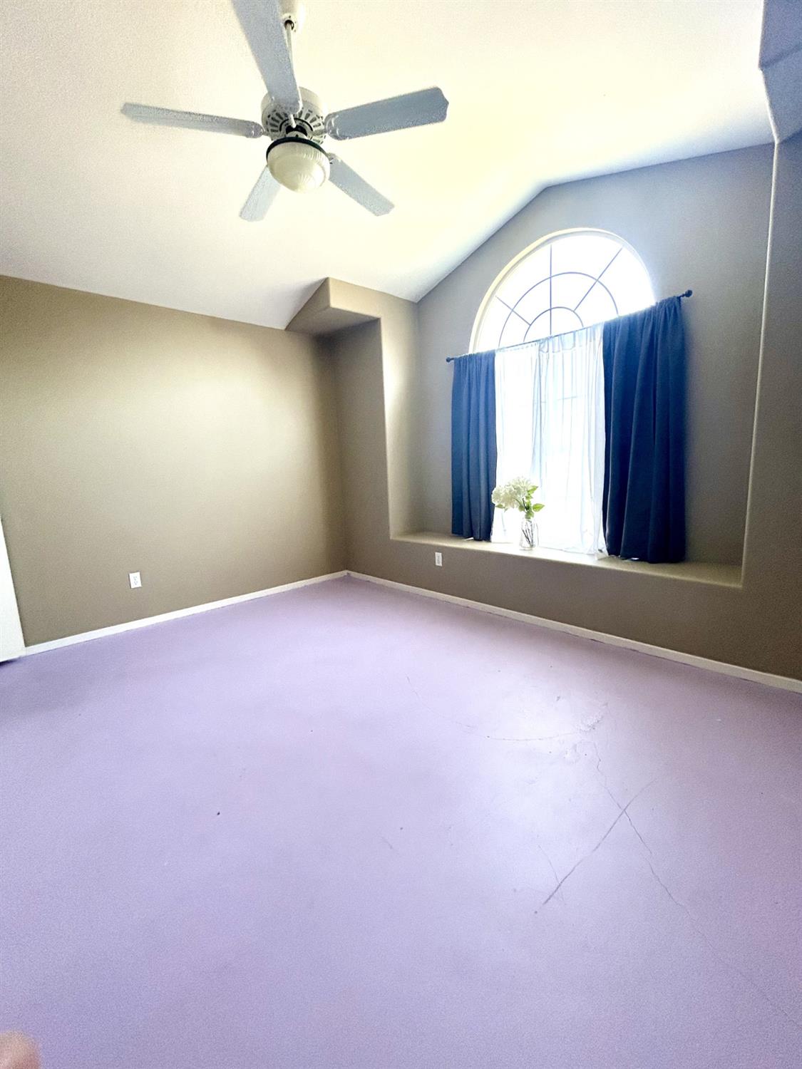 Detail Gallery Image 13 of 31 For 766 Oldenburg Way, Galt,  CA 95632 - 3 Beds | 2 Baths