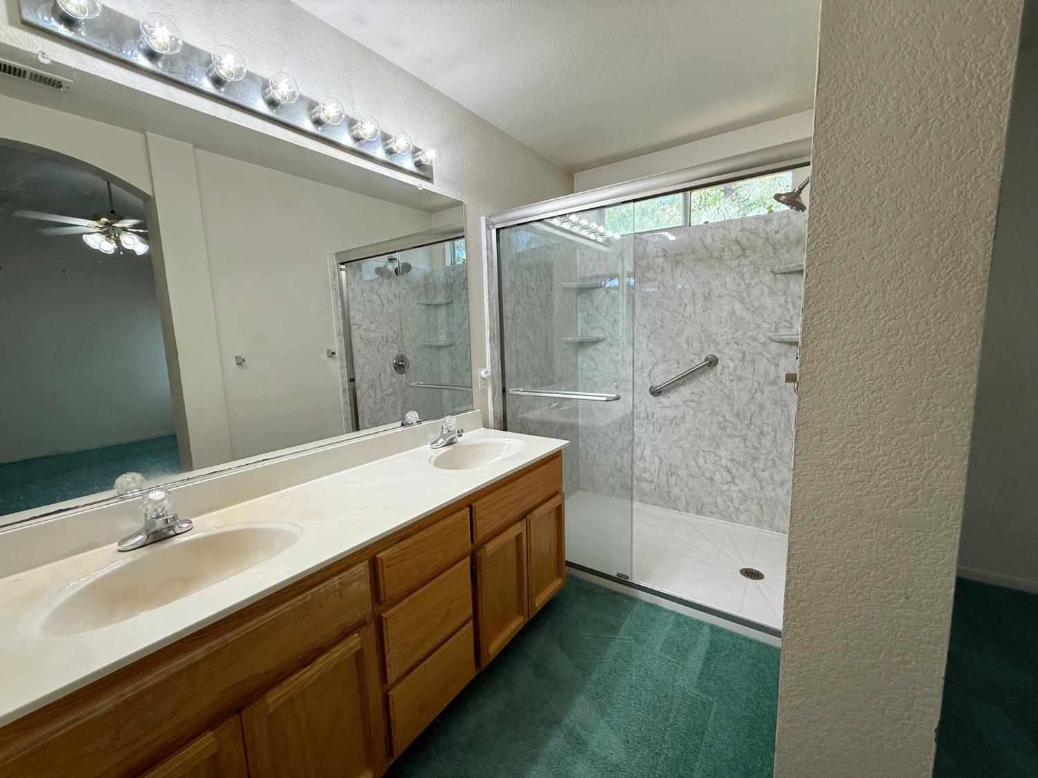 Detail Gallery Image 39 of 55 For 2040 Gordon Verner Cir, Stockton,  CA 95206 - 3 Beds | 2/1 Baths