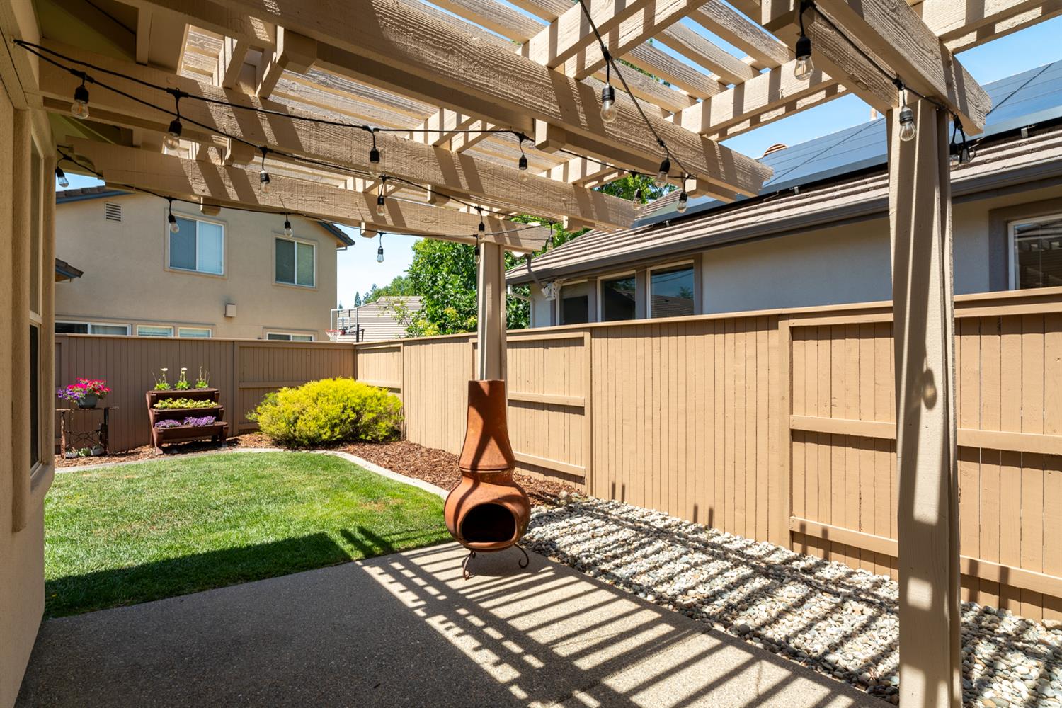 Cobble Fields Court, Folsom, California image 31