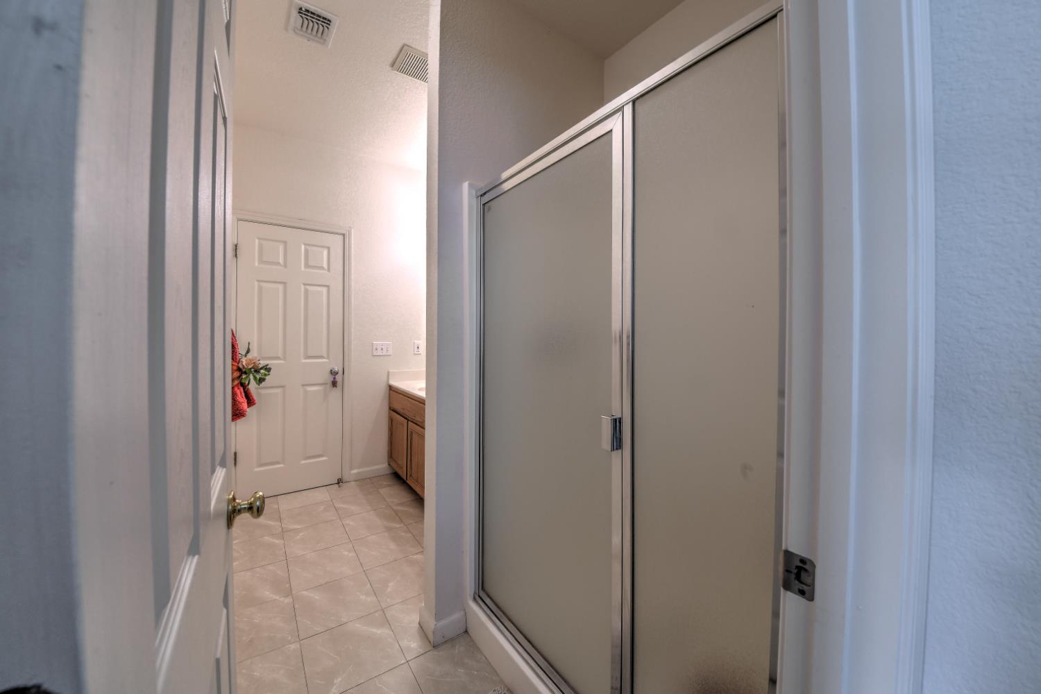 Detail Gallery Image 25 of 30 For 4208 Heritage Dr, Modesto,  CA 95356 - 4 Beds | 3 Baths