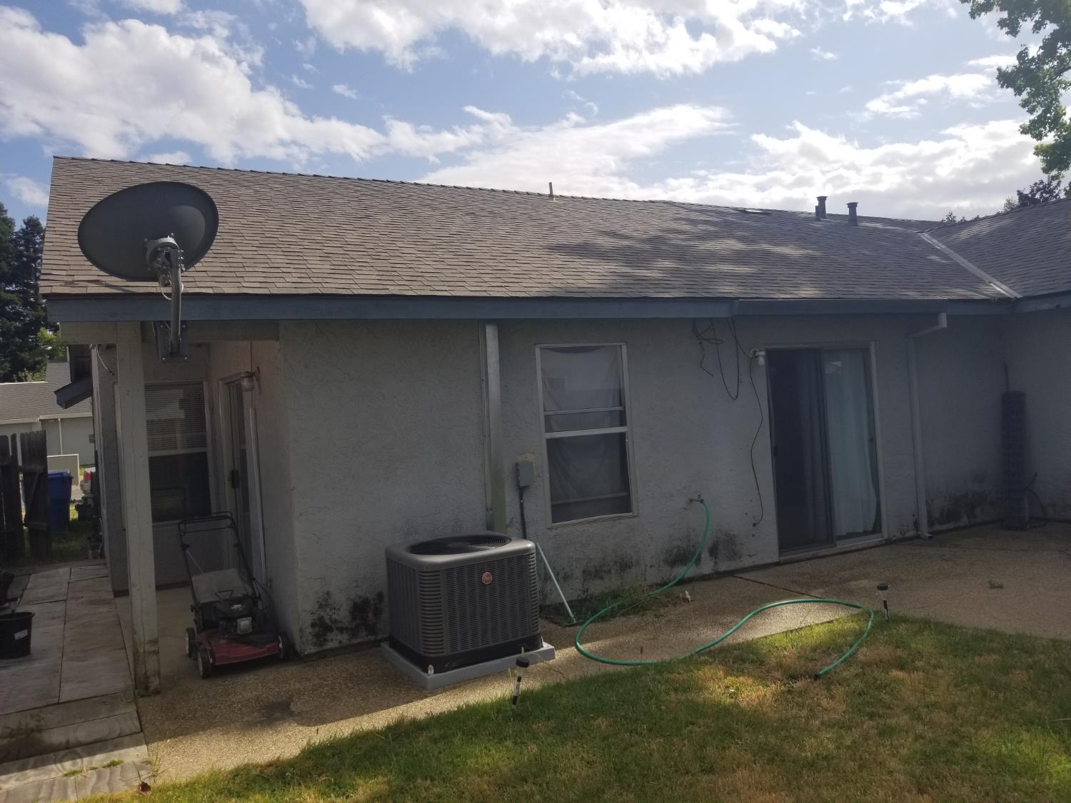 Detail Gallery Image 6 of 8 For 1117 W Socorro Way, Sacramento,  CA 95833 - 2 Beds | 1 Baths