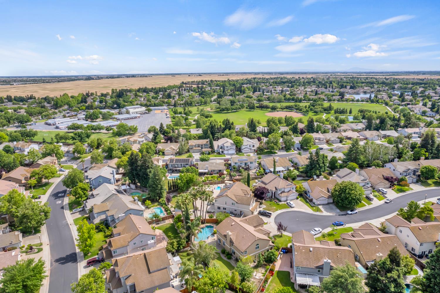 Detail Gallery Image 85 of 90 For 3435 Sierra Meadow Ct, Elk Grove,  CA 95758 - 6 Beds | 3 Baths