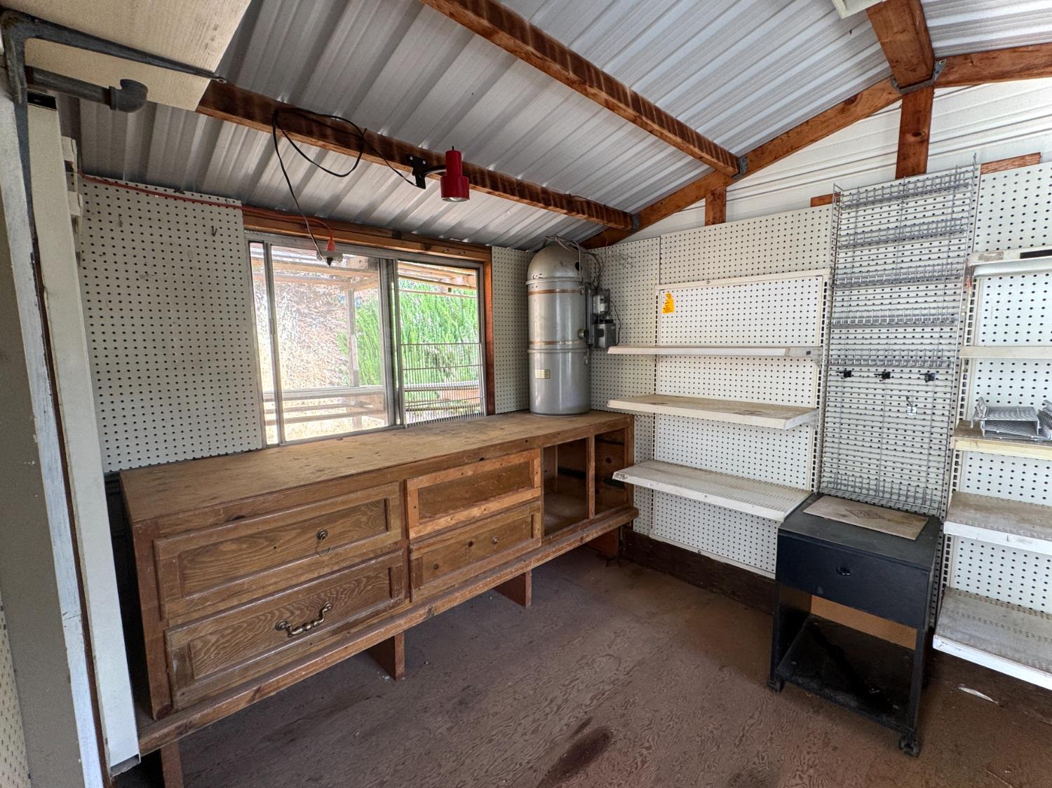 Detail Gallery Image 33 of 37 For 1624 Tulip Cir, Auburn,  CA 95603 - 3 Beds | 2 Baths
