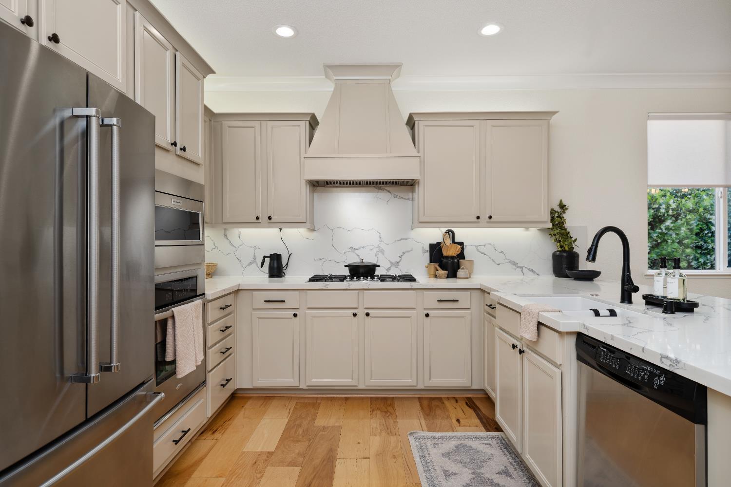 Detail Gallery Image 19 of 50 For 2356 Staxton Cir, Roseville,  CA 95747 - 3 Beds | 2 Baths