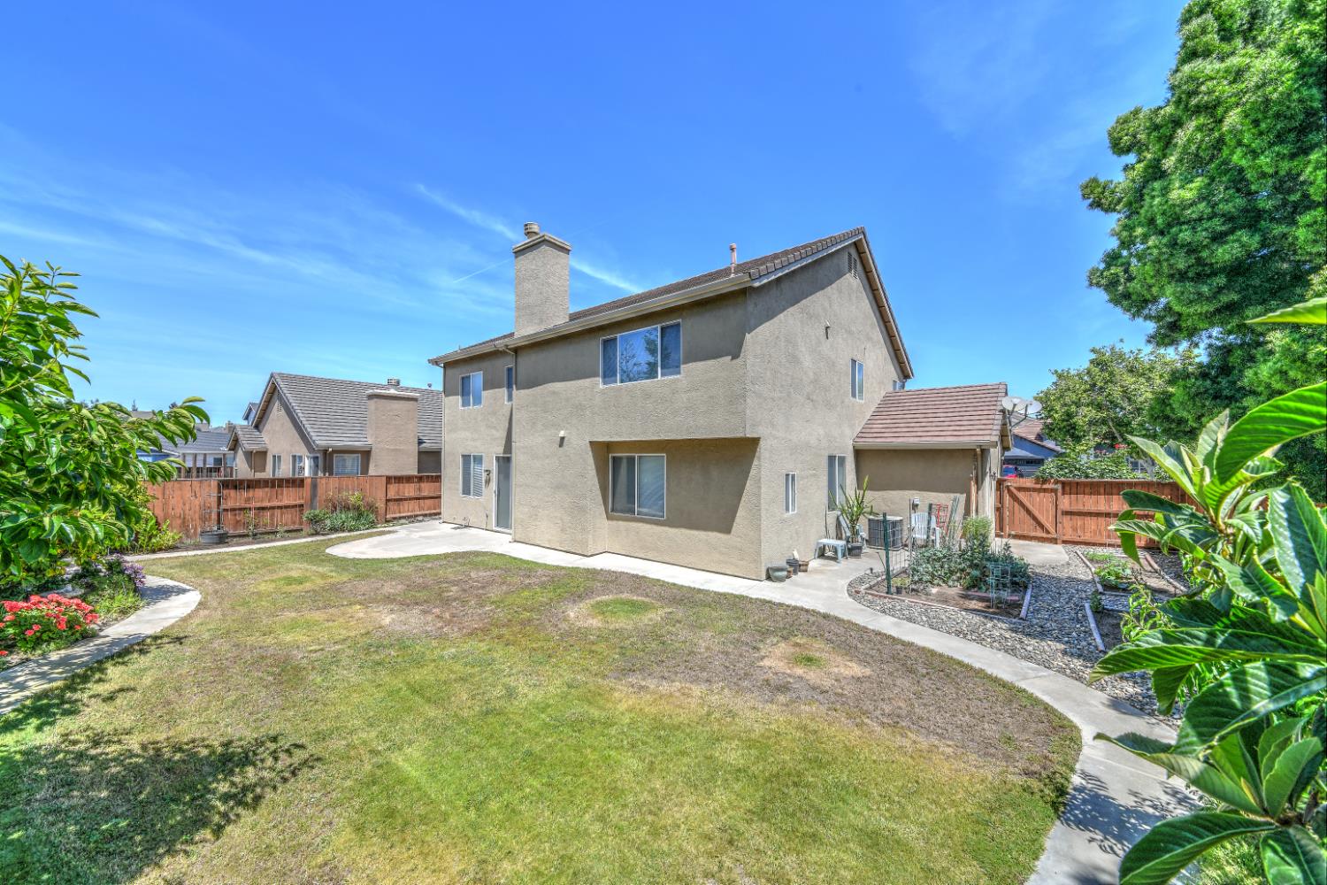 Detail Gallery Image 6 of 30 For 4208 Heritage Dr, Modesto,  CA 95356 - 4 Beds | 3 Baths