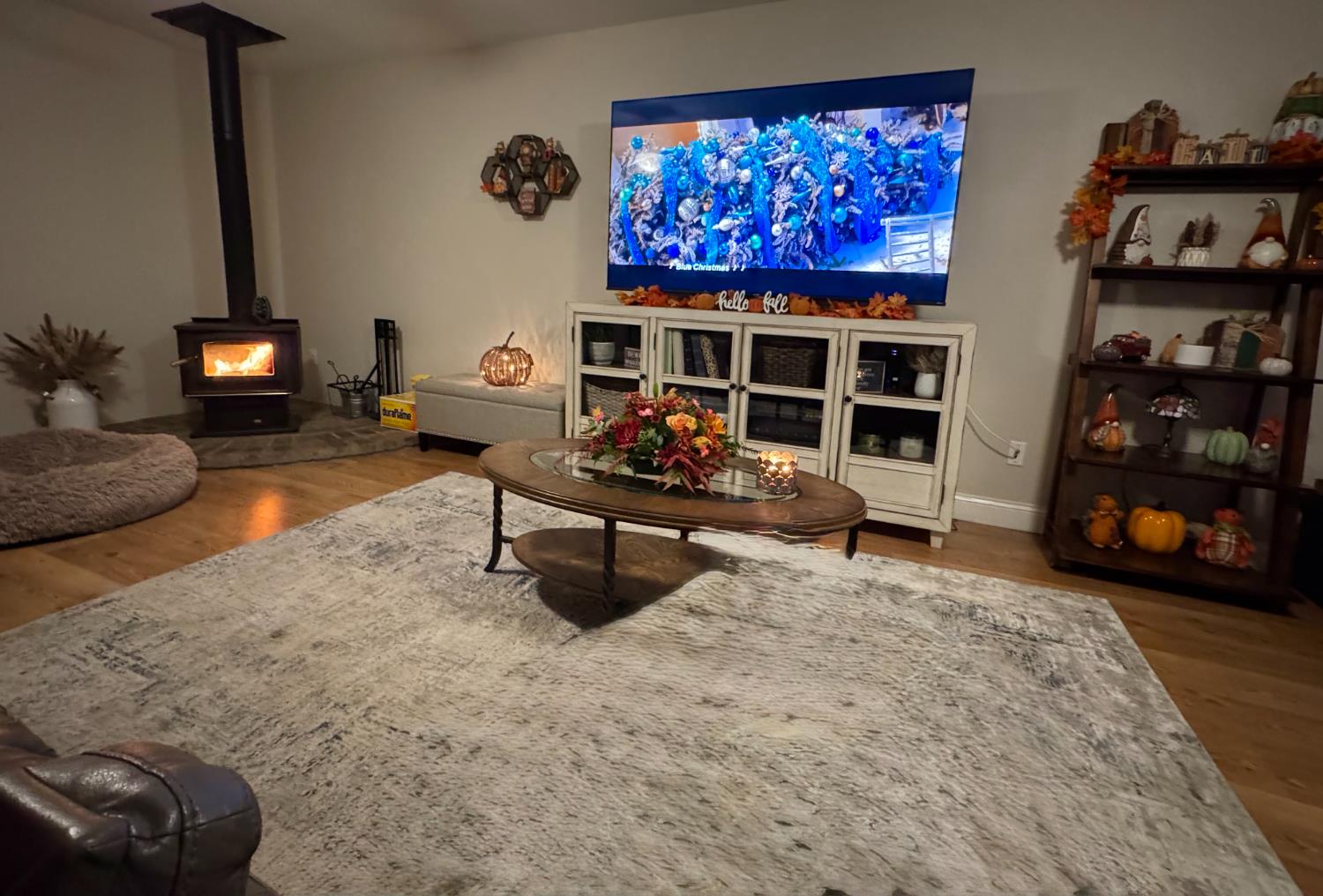 Detail Gallery Image 3 of 26 For 12936 Main St, Waterford,  CA 95386 - 3 Beds | 2 Baths