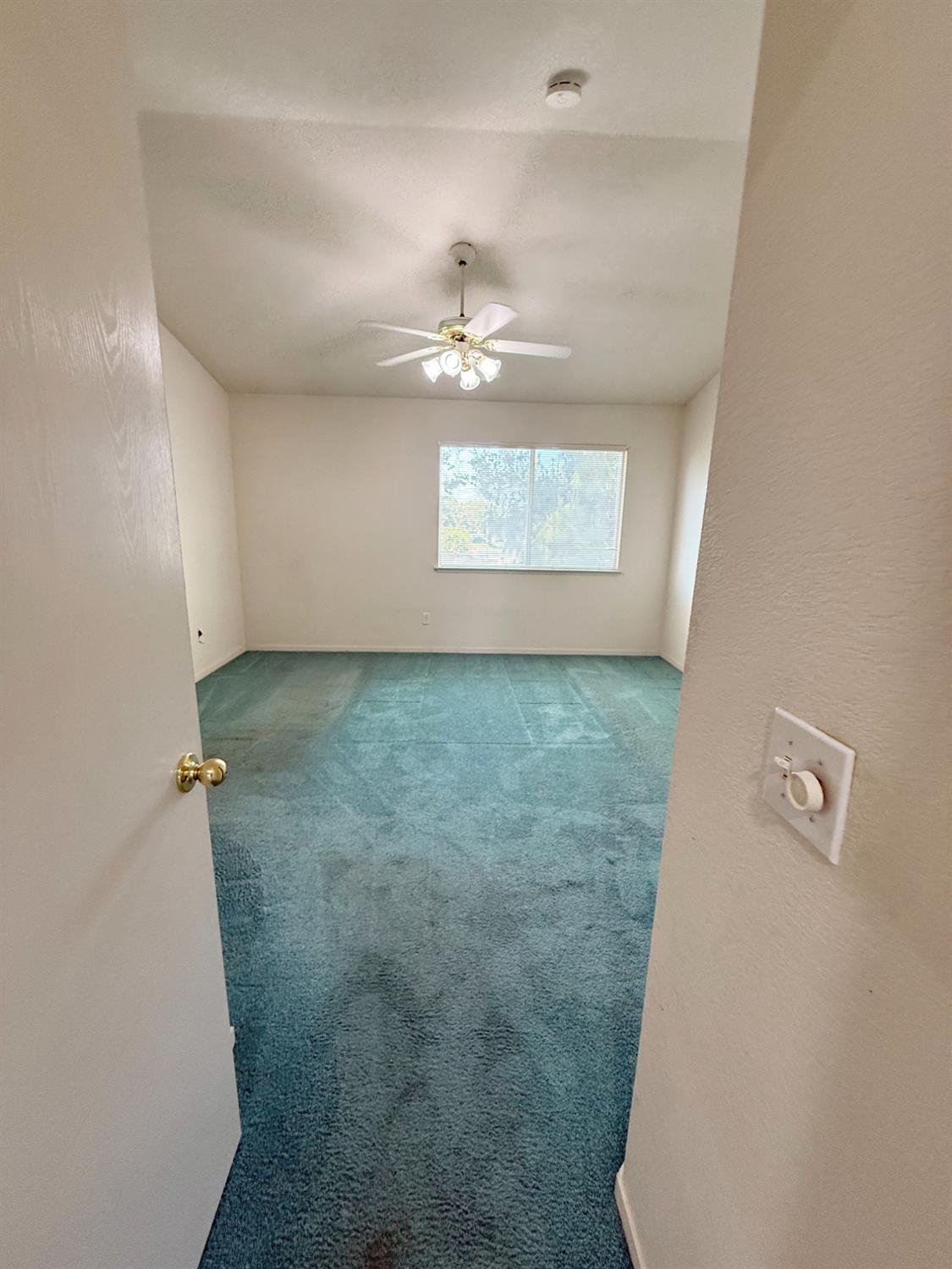 Detail Gallery Image 32 of 55 For 2040 Gordon Verner Cir, Stockton,  CA 95206 - 3 Beds | 2/1 Baths