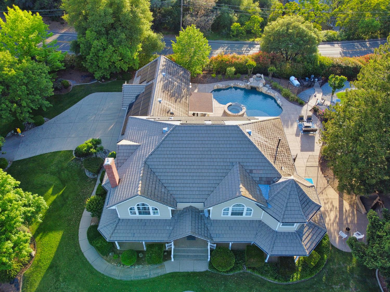 Detail Gallery Image 3 of 31 For 4520 Rigel Ct., Shingle Springs,  CA 95682 - 5 Beds | 3 Baths