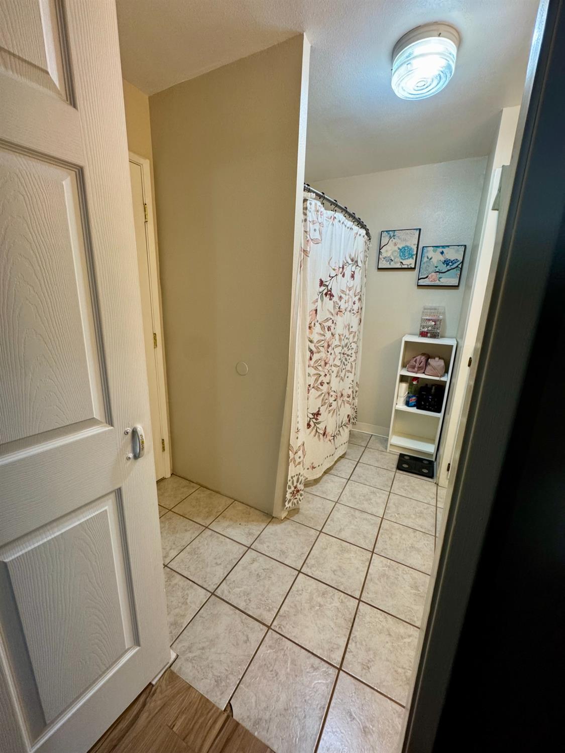 Detail Gallery Image 17 of 26 For 12936 Main St, Waterford,  CA 95386 - 3 Beds | 2 Baths