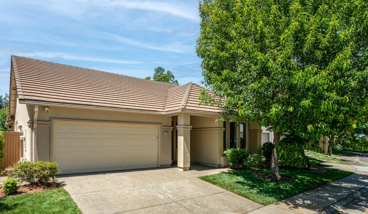 Cobble Fields Court, Folsom, California image 3