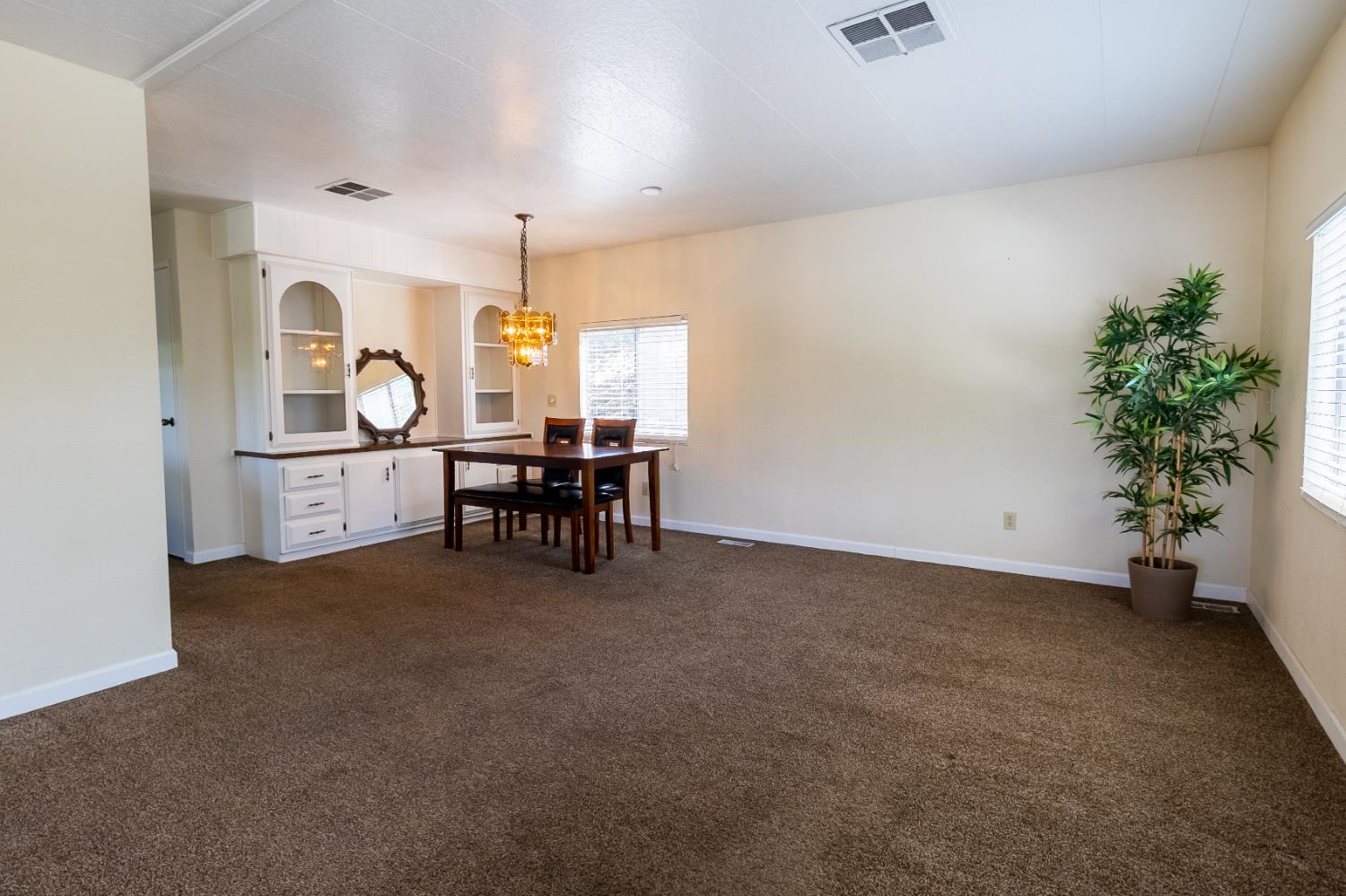 Detail Gallery Image 5 of 25 For 150 Clinton 15, Jackson,  CA 95642 - 2 Beds | 2 Baths
