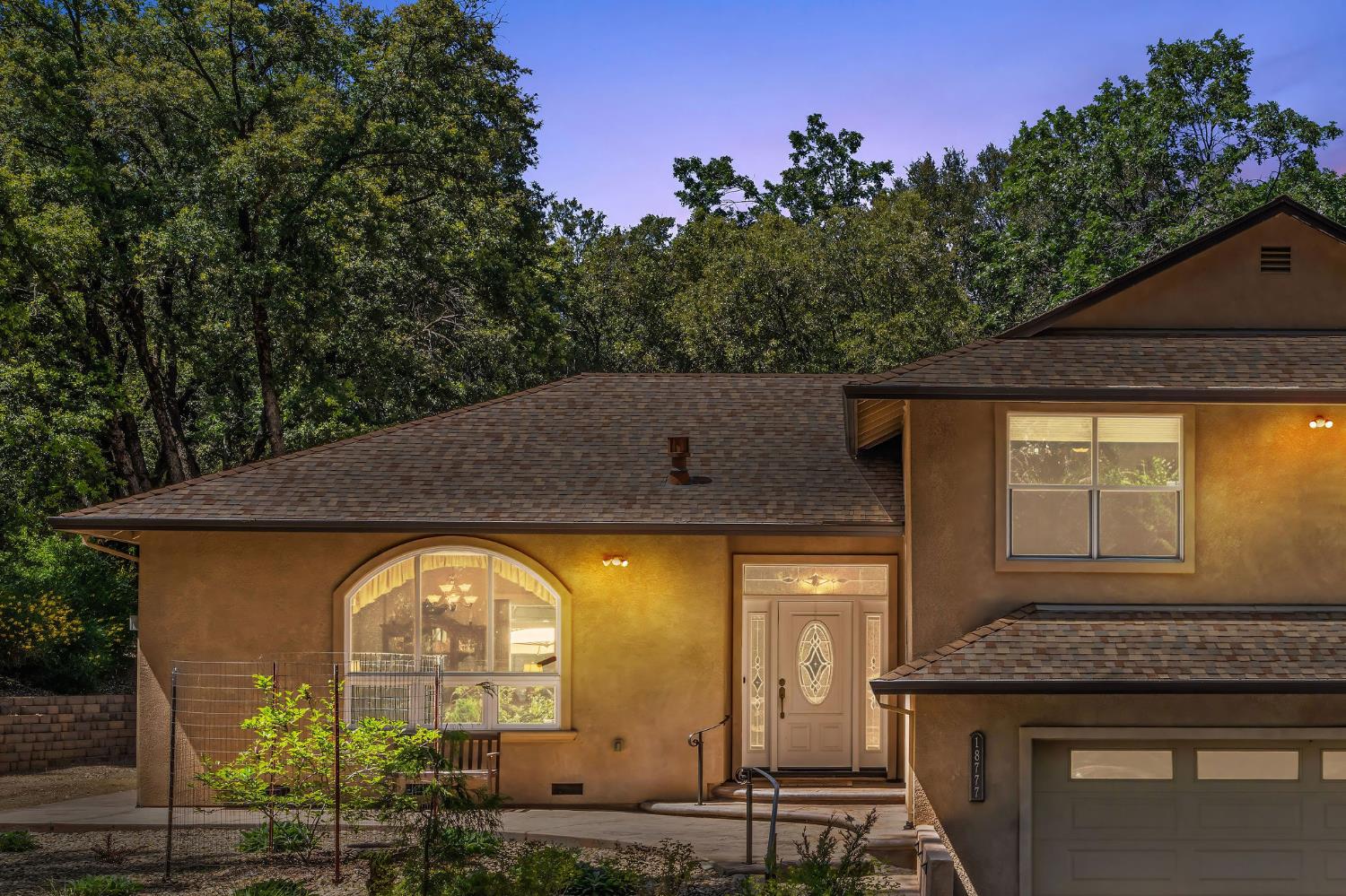 Detail Gallery Image 5 of 71 For 18777 Sugar Pine Dr S, Pine Grove,  CA 95665 - 3 Beds | 2/1 Baths
