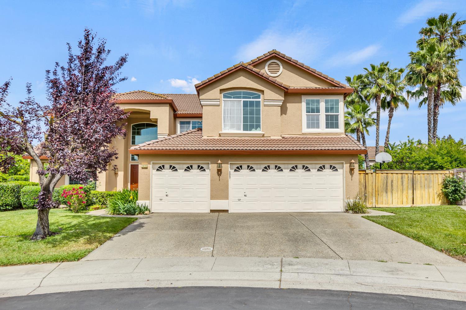 Detail Gallery Image 1 of 90 For 3435 Sierra Meadow Ct, Elk Grove,  CA 95758 - 6 Beds | 3 Baths
