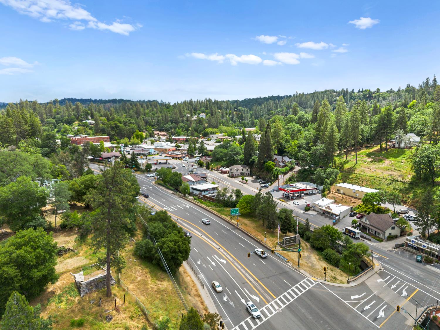 Detail Gallery Image 22 of 37 For 700 Canal St, Placerville,  CA 95667 - 3 Beds | 2 Baths