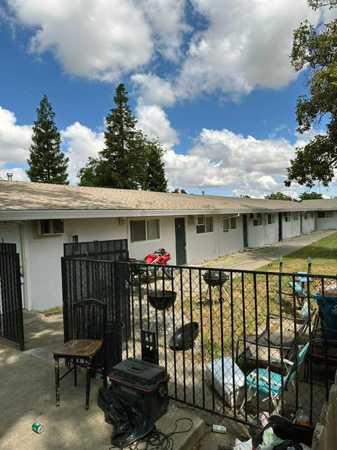 Detail Gallery Image 2 of 9 For 999 Arcade Blvd, Sacramento,  CA 95815 - – Beds | – Baths