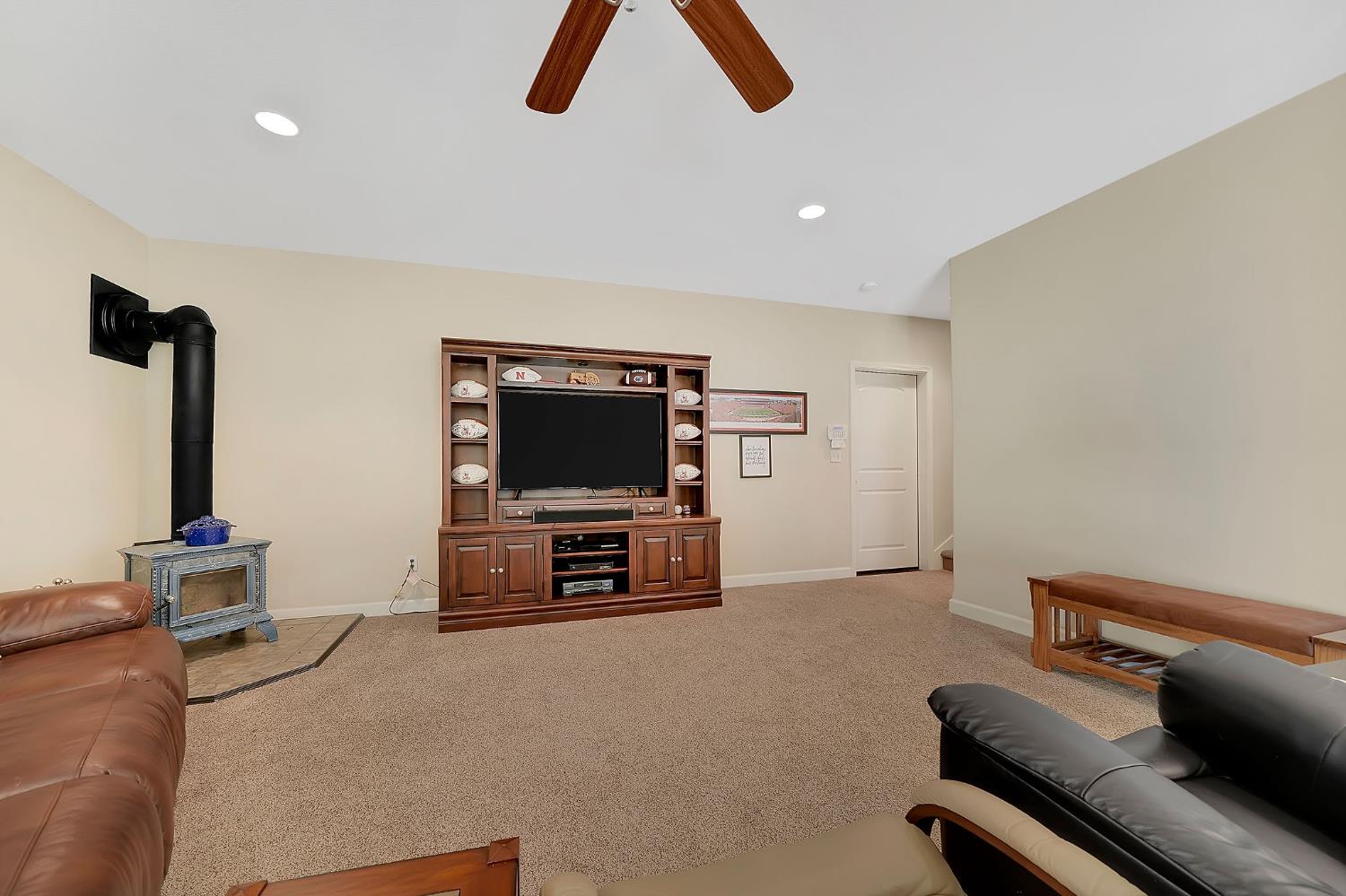 Detail Gallery Image 52 of 71 For 18777 Sugar Pine Dr S, Pine Grove,  CA 95665 - 3 Beds | 2/1 Baths