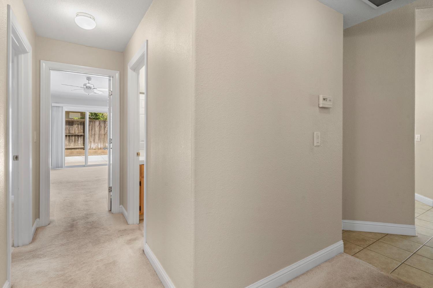 Detail Gallery Image 29 of 55 For 1925 Crystalwood Ln, Lodi,  CA 95242 - 3 Beds | 2 Baths