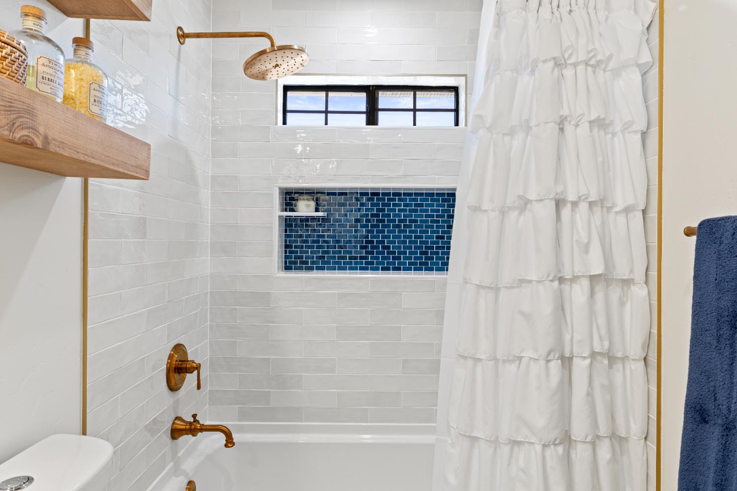 Detail Gallery Image 57 of 94 For 3740 Wild Turkey Dr, Shingle Springs,  CA 95682 - 4 Beds | 3 Baths