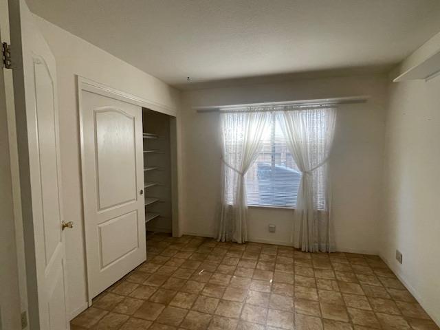 Detail Gallery Image 8 of 23 For 3816 Wilkesboro Ave, Modesto,  CA 95357 - 4 Beds | 3 Baths