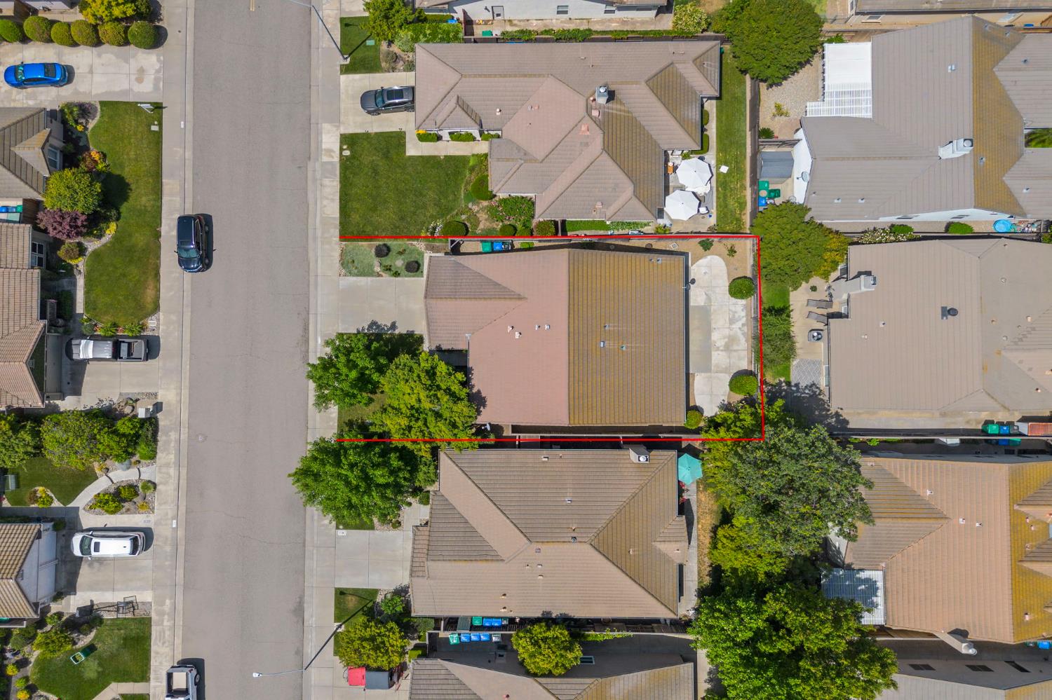 Detail Gallery Image 6 of 55 For 1925 Crystalwood Ln, Lodi,  CA 95242 - 3 Beds | 2 Baths