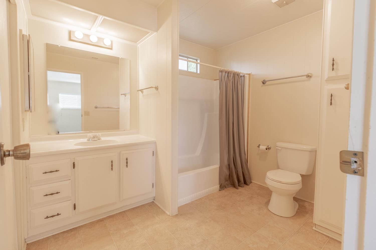 Detail Gallery Image 17 of 25 For 150 Clinton 15, Jackson,  CA 95642 - 2 Beds | 2 Baths