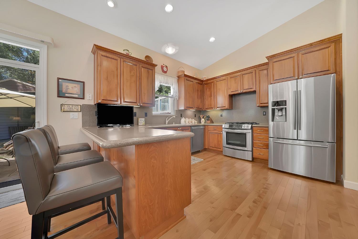 Detail Gallery Image 21 of 71 For 18777 Sugar Pine Dr S, Pine Grove,  CA 95665 - 3 Beds | 2/1 Baths