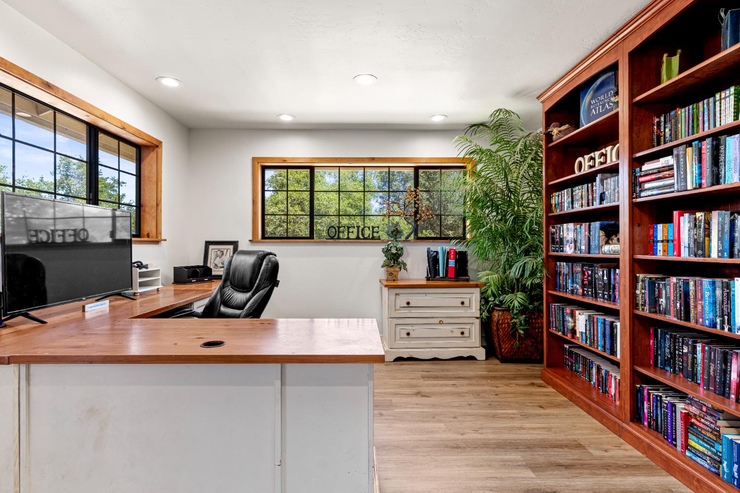 Detail Gallery Image 36 of 94 For 3740 Wild Turkey Dr, Shingle Springs,  CA 95682 - 4 Beds | 3 Baths