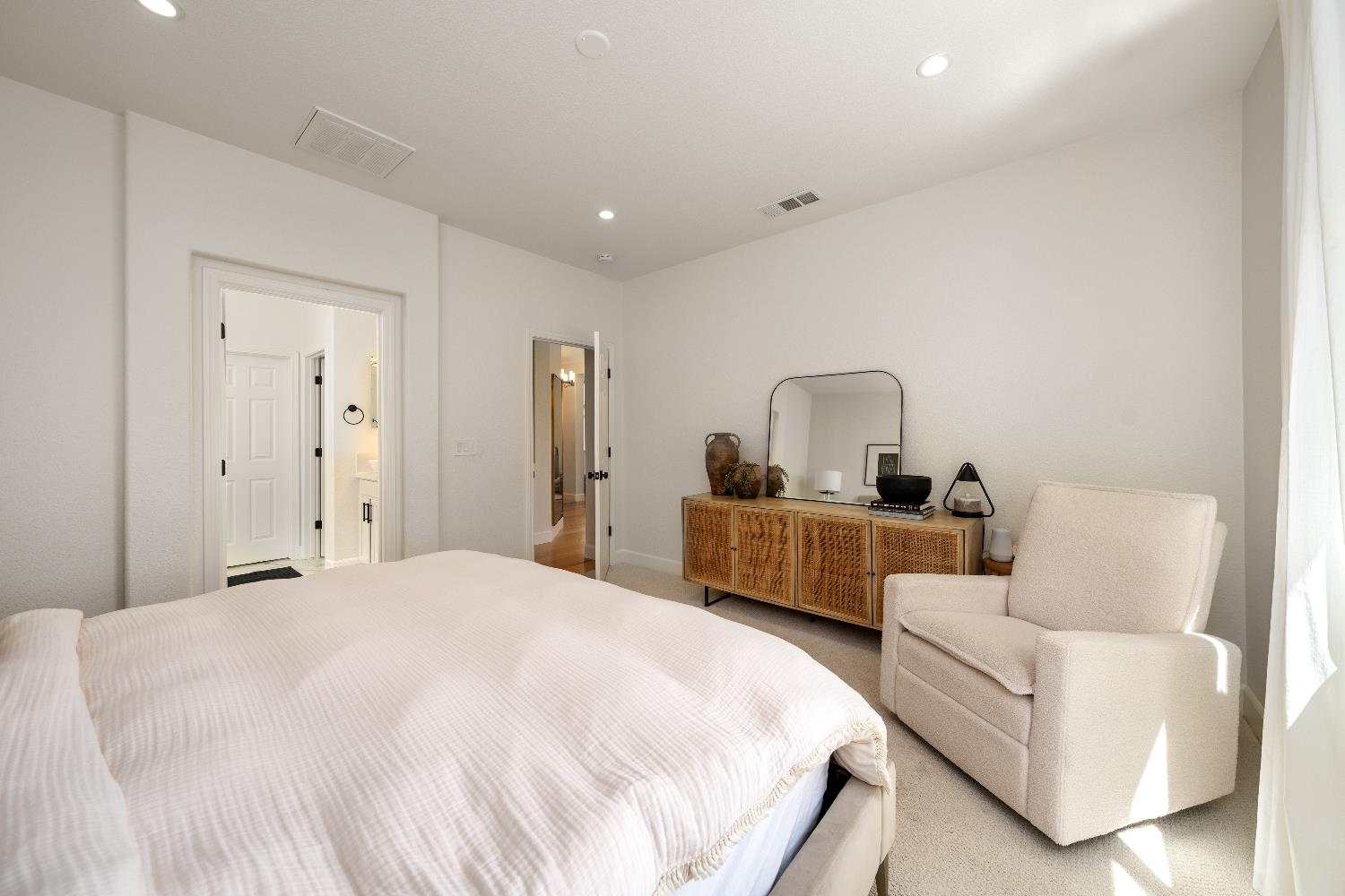 Detail Gallery Image 26 of 50 For 2356 Staxton Cir, Roseville,  CA 95747 - 3 Beds | 2 Baths